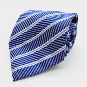 GIORGIO ARMANI | 100% silk handmade striped neck tie